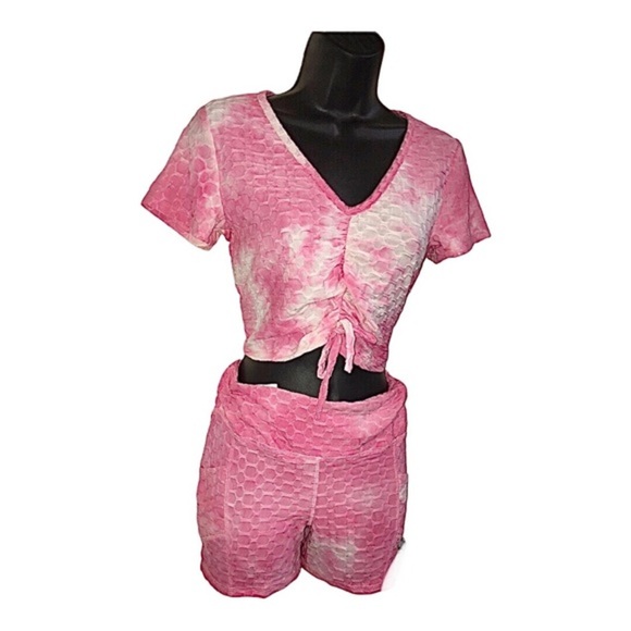 2 piece pink white v-neck printed crop top & booty shaping shorts set - Picture 11 of 15